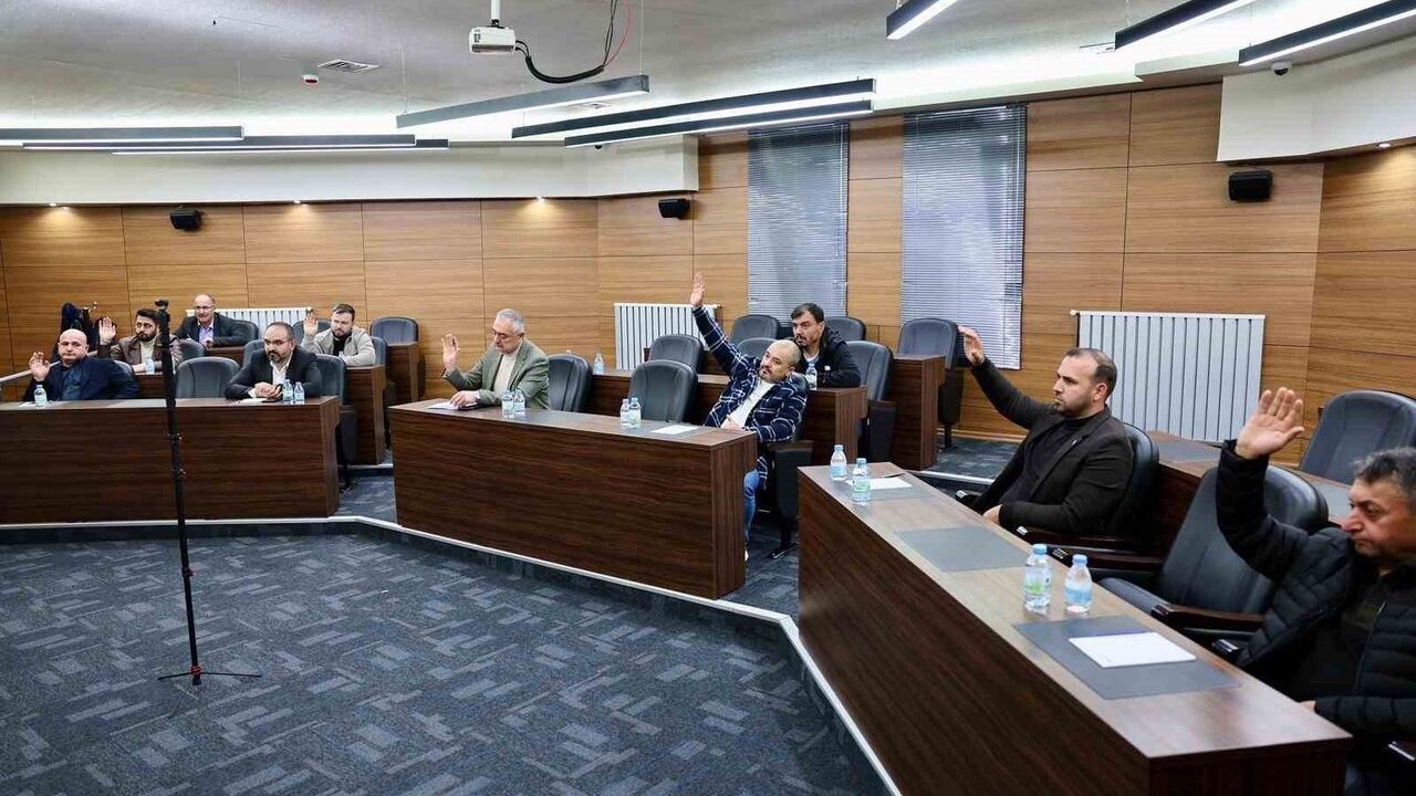 Hacılar Belediye Meclisi 2025 Yılının Kapanış Toplantısını Gerçekleştirdi