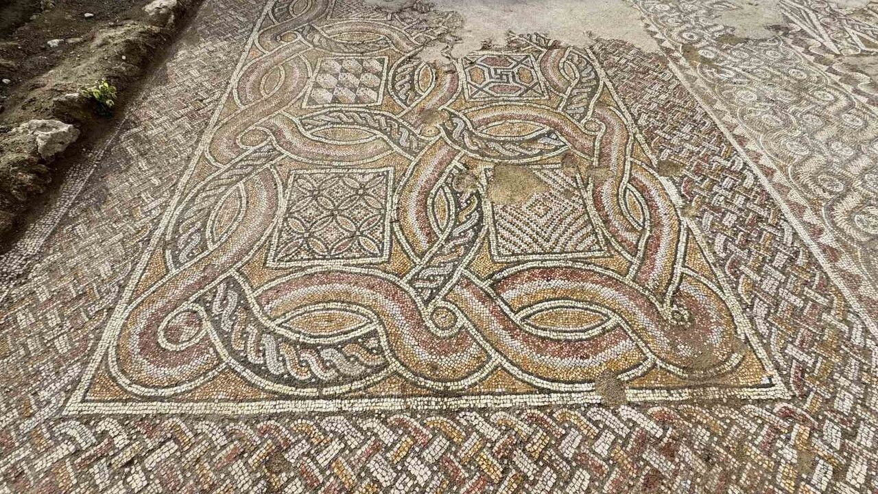 Hadrianopolis’te M.S. 4. yüzyıla ait saray kabul salonu ve eşsiz mozaikler keşfedildi