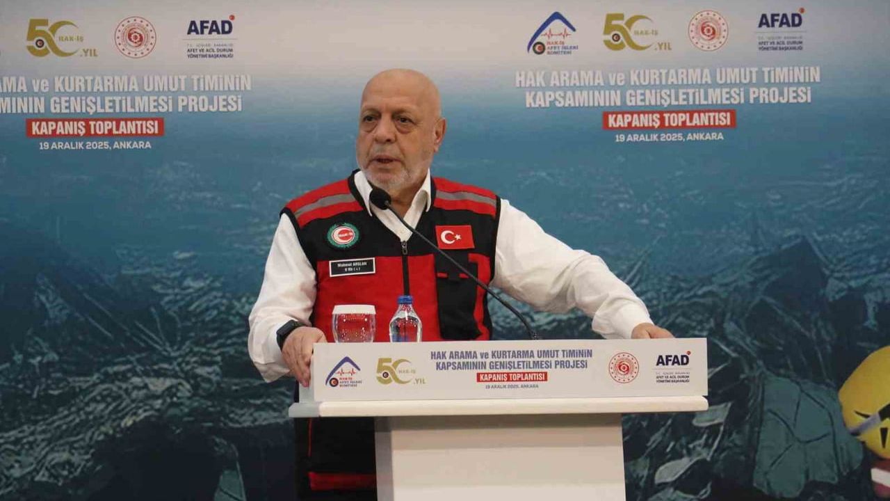 HAK-İŞ'in 'Umut Timi' Projesi Kapanışında Arslan ve Aydın'ın Mesajları