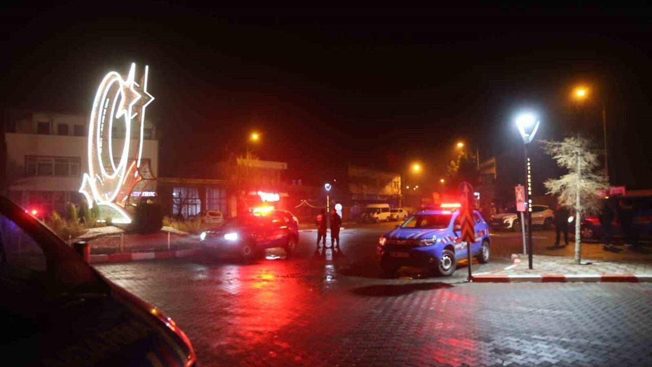 Halı saha kavgası iki beldeyi alarma geçirdi