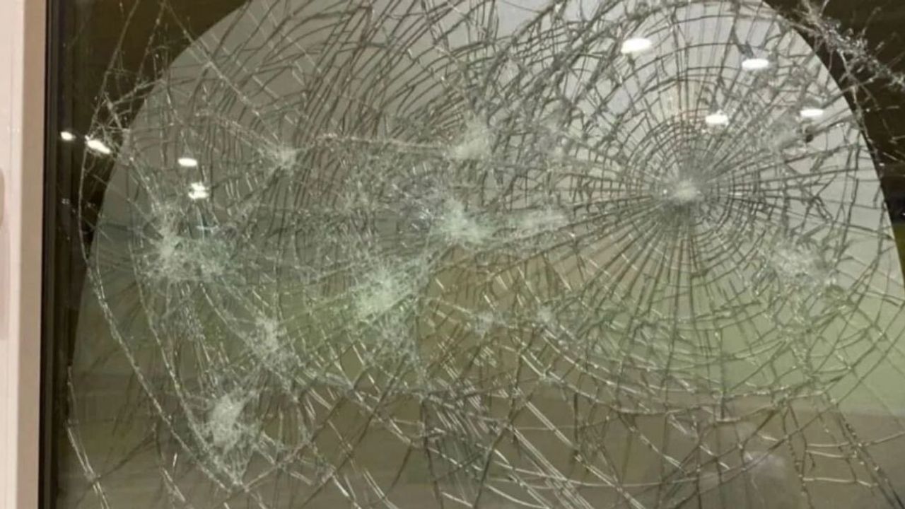 Hannover'de iki günde üç camiye saldırı