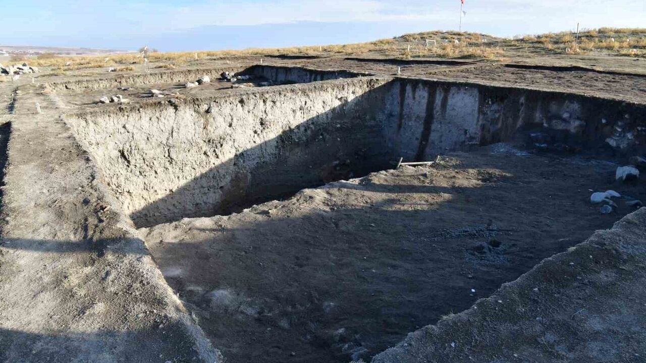 Hashöyük'te Yeni Kazı Dönemi Kırşehir'de Başladı