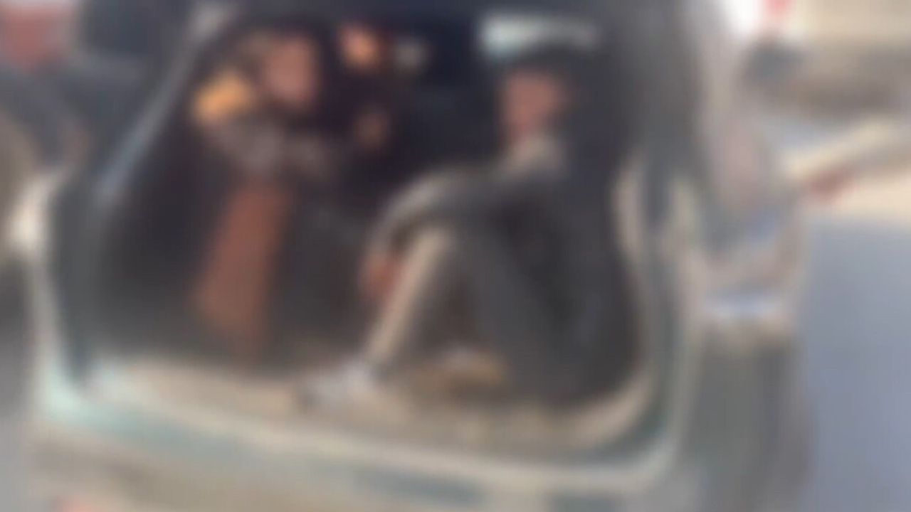 Hatay'da düzensiz göç operasyonu: 8 göçmen yakalandı, 1 organizatör tutuklandı