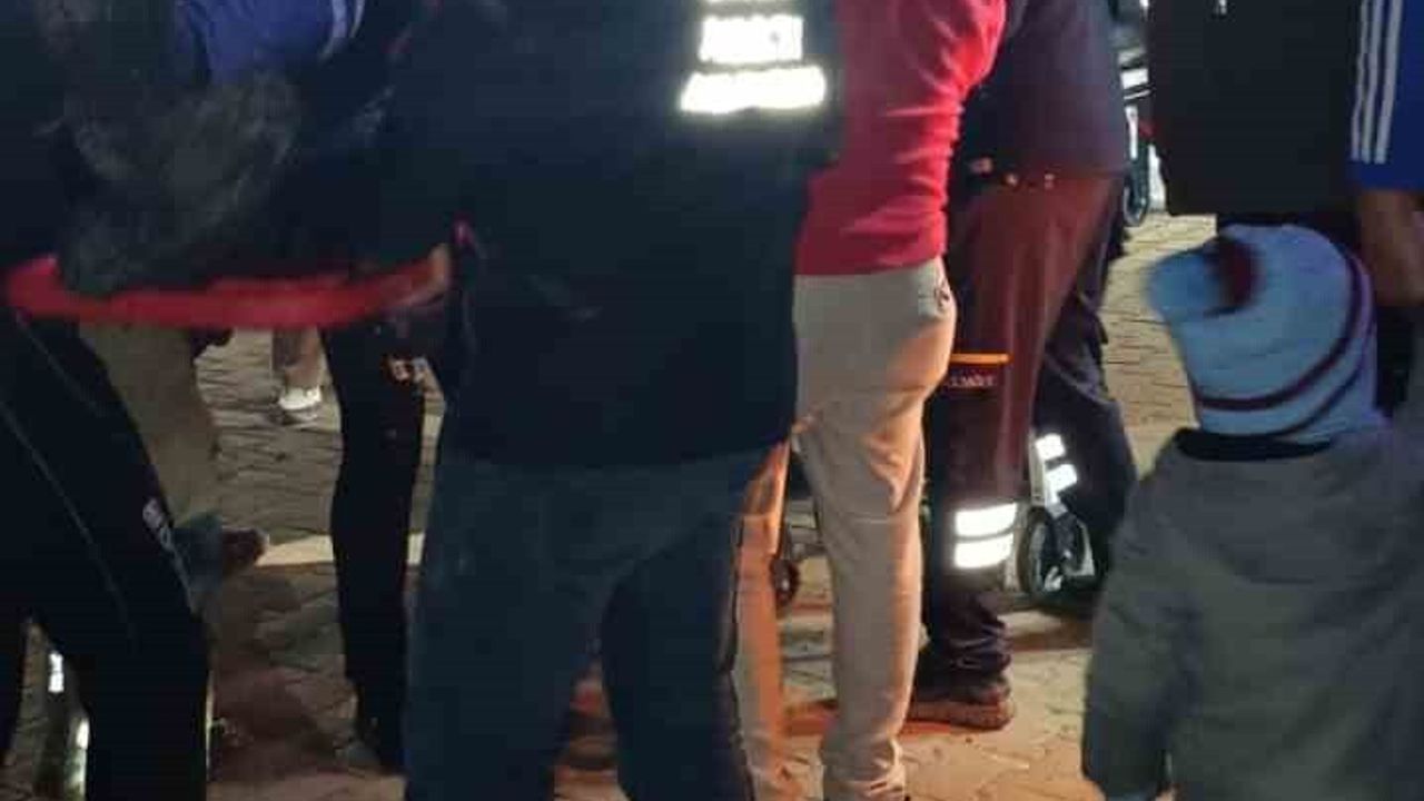 Hatay Defne'de su kanalına düşen kişi itfaiye tarafından kurtarıldı