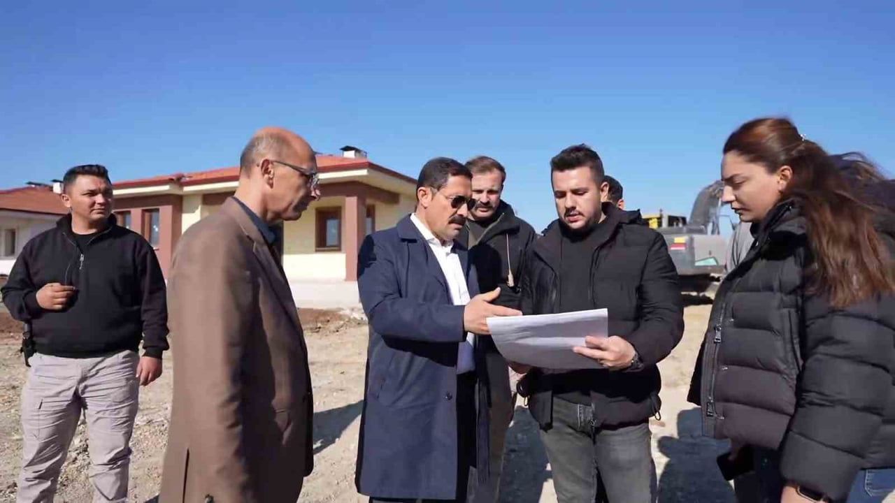 Hatay kırsalındaki deprem konutlarında çalışmalar sona geldi