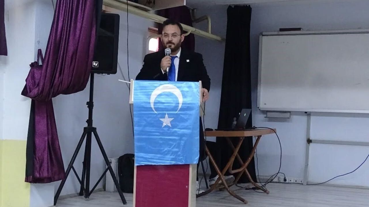 Havran İmam Hatip Ortaokulu'nda 10 Aralık Dünya İnsan Hakları Günü Etkinliği