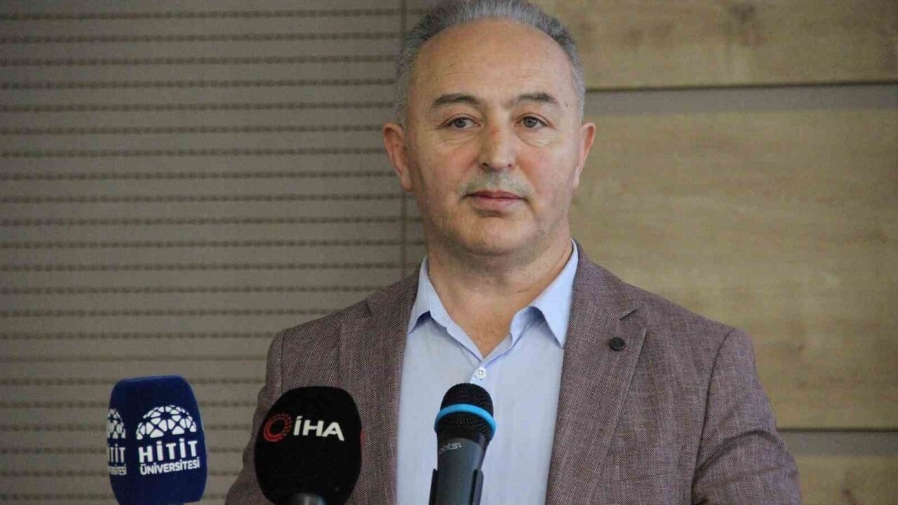 Hitit Üniversitesi'nde Ulusal Kadın ve Aile Lisansüstü Öğrenci Sempozyumu başladı