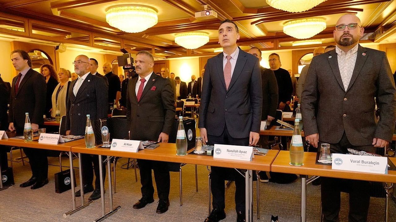 Hızar: 'Avrupalı Türkler ve Göçmenler Bakanlığı kurulmalı' — 7,2 milyonluk diaspora için stratejik çağrı