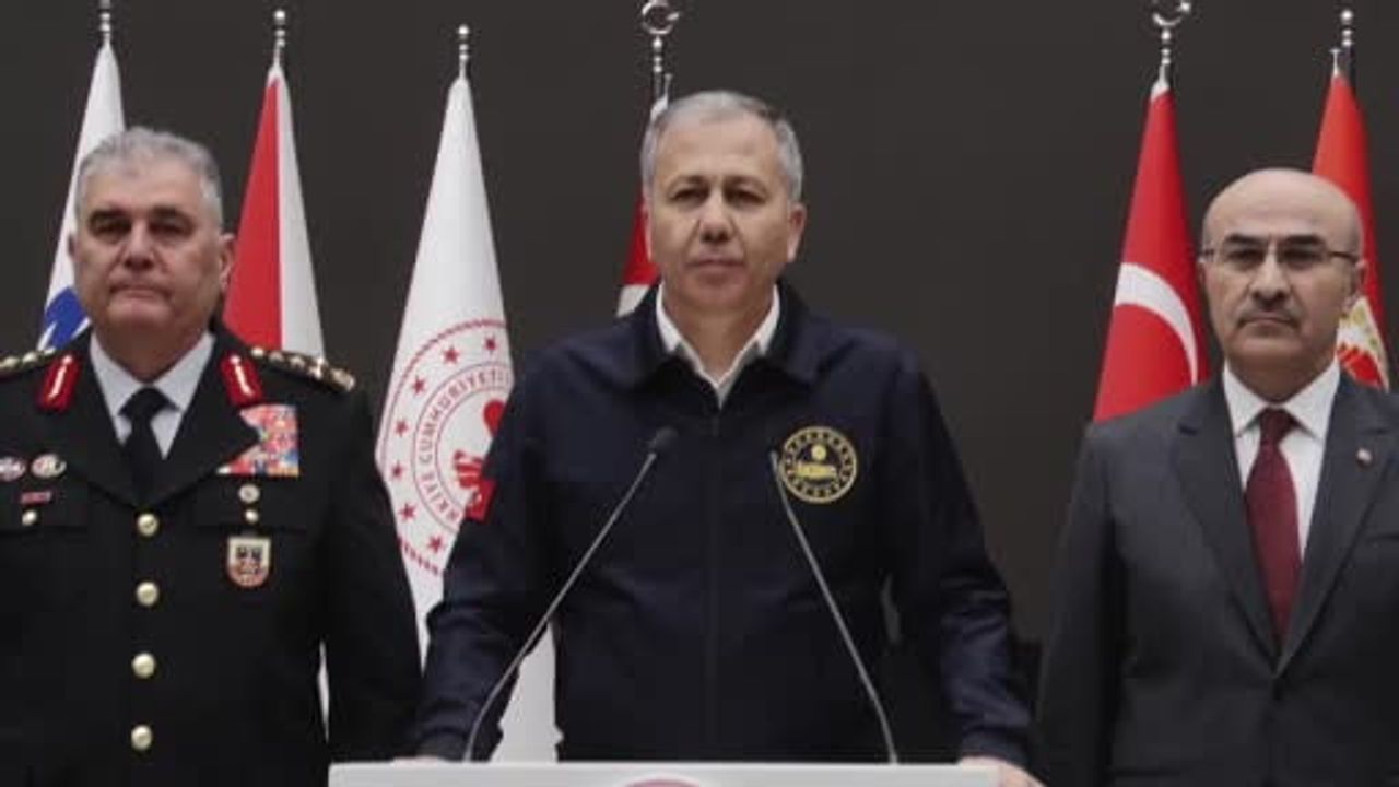 İçişleri Bakanı Yerlikaya: 3 polis şehit, 8 polis ve 1 bekçi yaralı