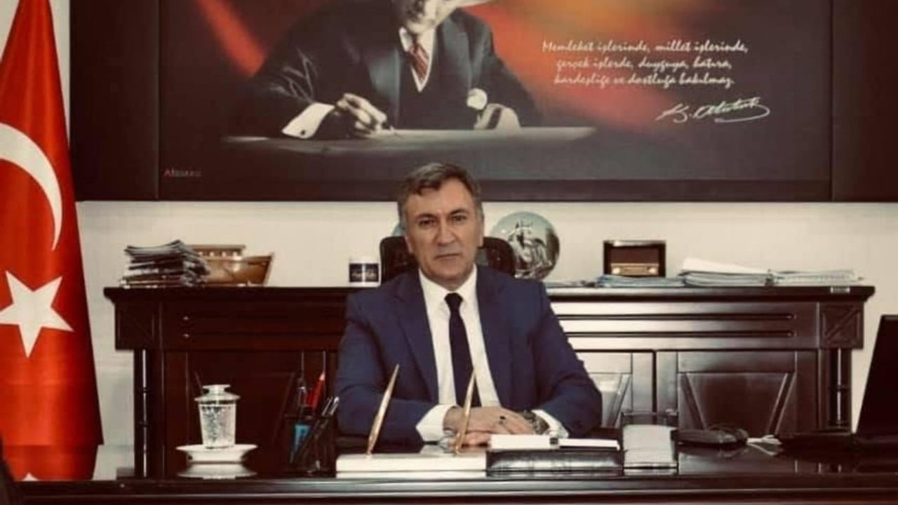 Iğdır İl Özel İdaresi'nde Görev Değişiklikleri: Ferhat Akkuş Göreve İade Edildi