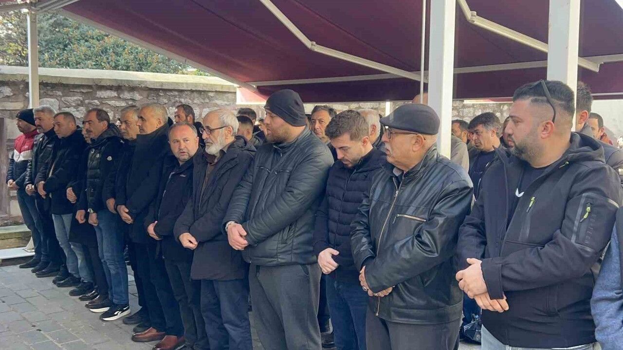 İhlas Haber Ajansı Taksim Muhabiri Sümer Avcı Son Yolculuğuna Uğurlandı