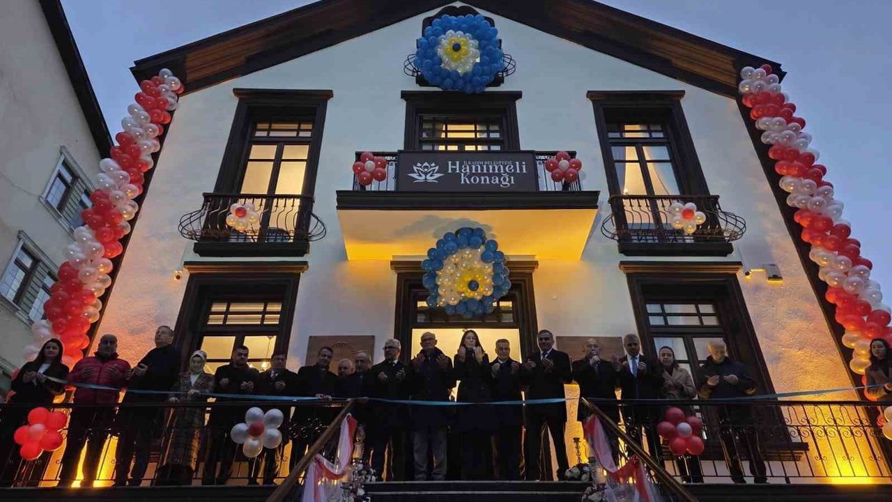 İlkadım Hanımeli Konağı hizmete açıldı