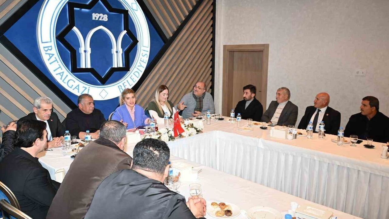 İnanç Siraç Kara Ölmeztoprak: Malatya için çözüm ve takip içerisindeyiz