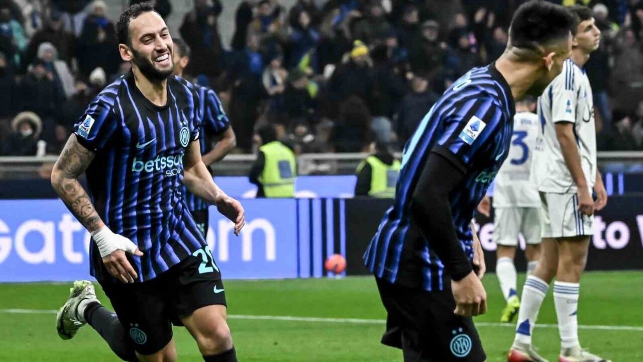 Inter, Como'yu 4-0 yendi — Hakan Çalhanoğlu golle katkı sağladı
