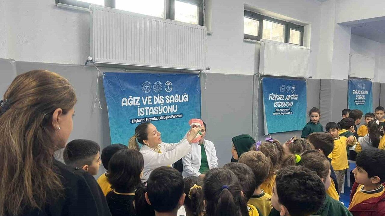 Işık İlkokulu'nda Sağlıklı Çocuk, Sağlıklı Gelecek Etkinliği