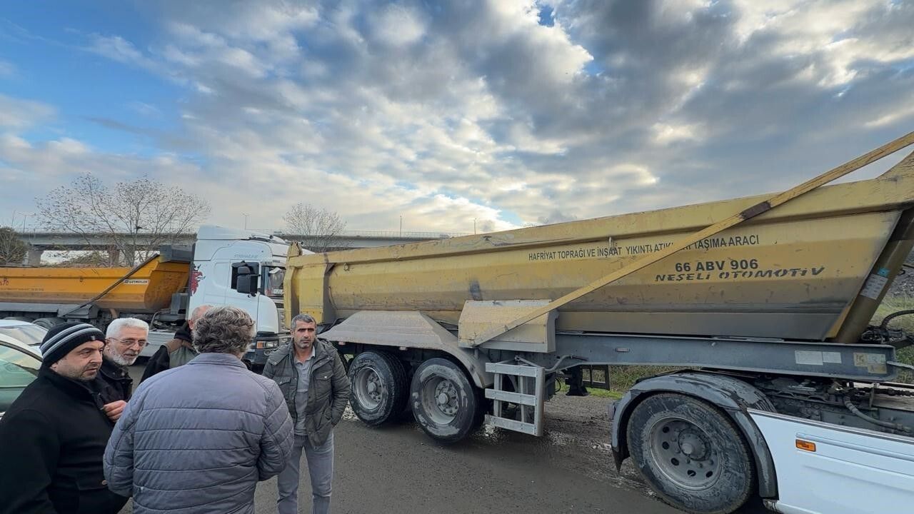 İSKİ talimatıyla döküm yaptıklarını söyleyen kamyonculara milyonluk ceza iddiası