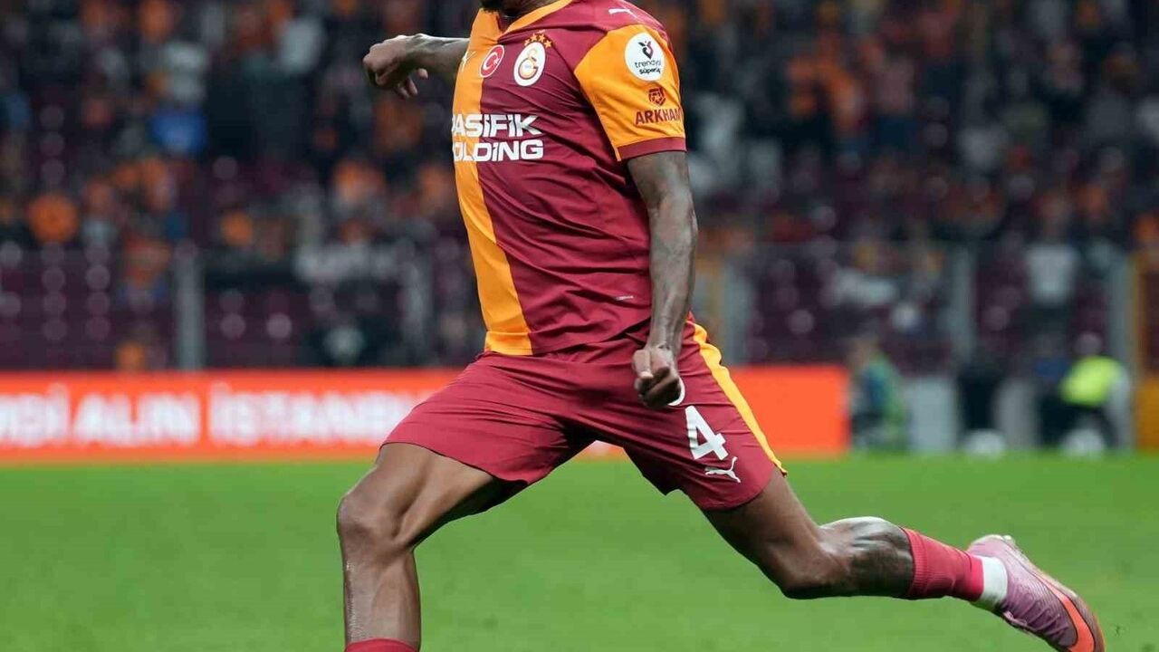 Ismail Jakobs ve Cherif Ndiaye Senegal'in 28 Kişilik Afrika Uluslar Kupası Kadrosunda