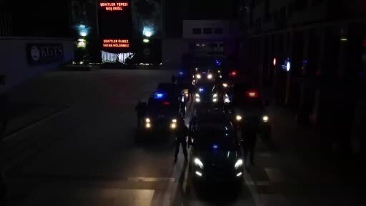 İstanbul'da DEAŞ'a yardım iddiasıyla 5 kişiye operasyon