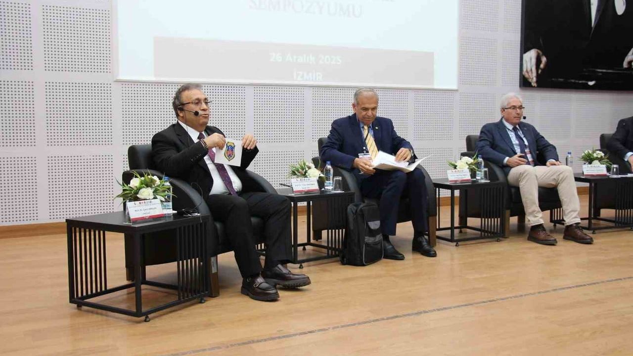 İzmir'de 20. Yılında Denetimli Serbestlik Sempozyumu düzenlendi