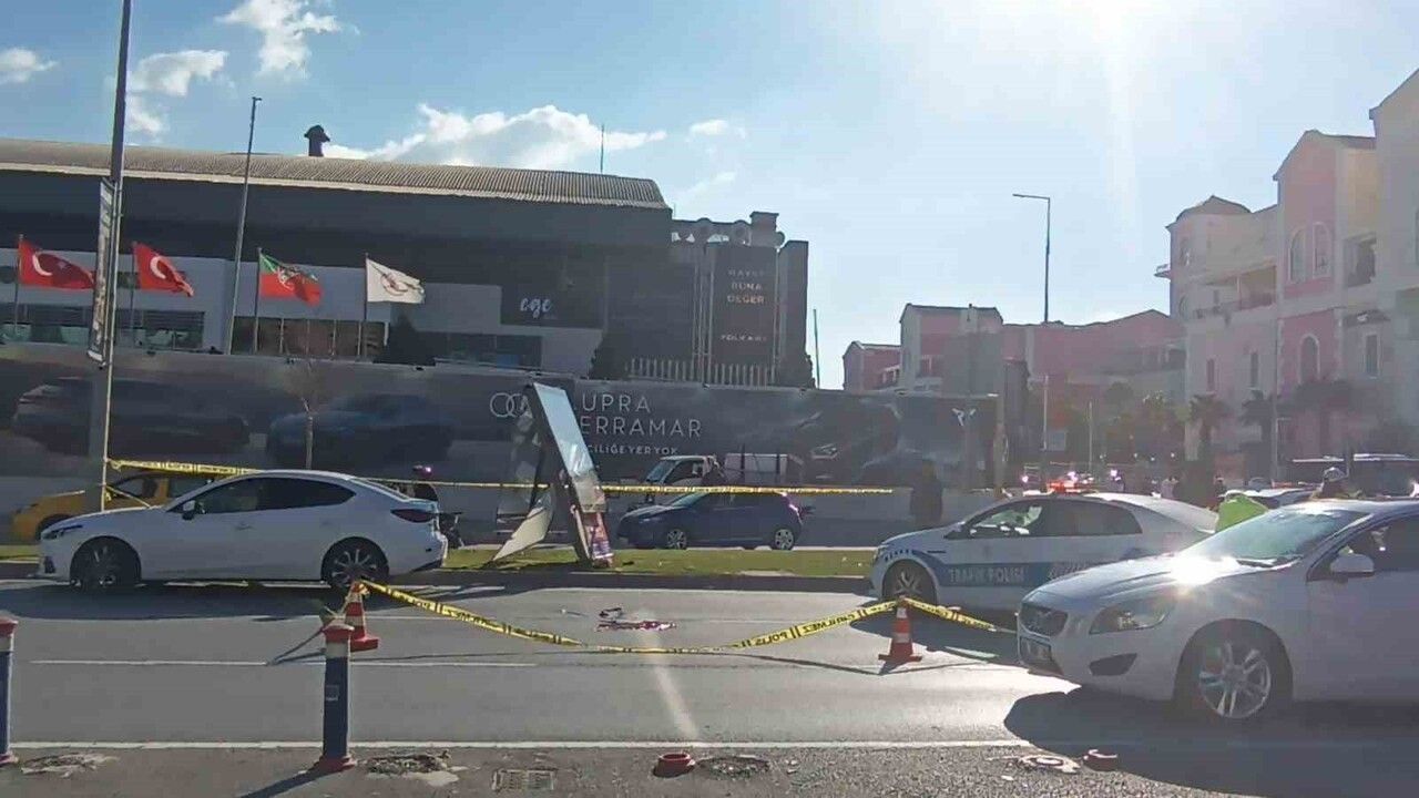 İzmir'de alkollü sürücünün çarptığı 82 yaşındaki kadın yaşamını yitirdi