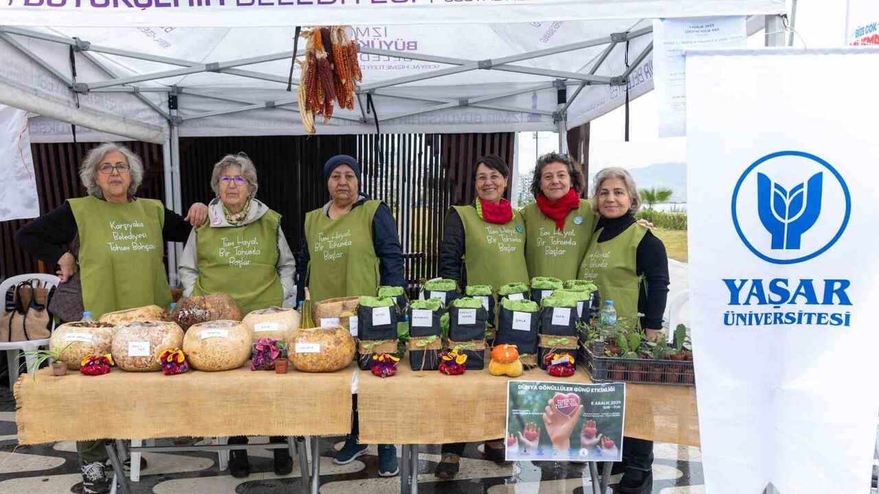 İzmir’de İyilik Var 10. yılı: Gönüllüler Alsancak’ta Buluştu