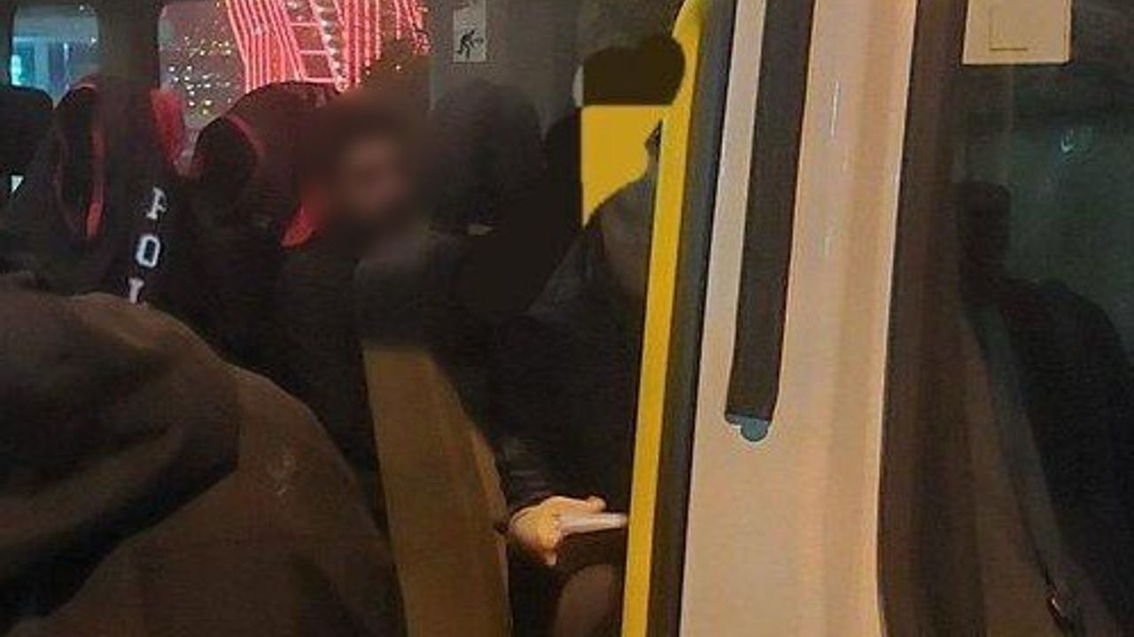 İzmir'de Peygamber Efendimize Hakaret Eden Yayıncı Tutuklandı