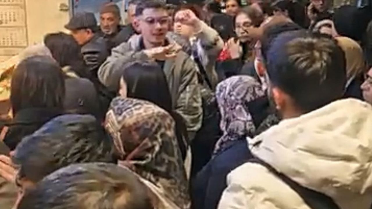 İzmir-Diyarbakır Uçuşunda 12 Saatlik Bekleyiş