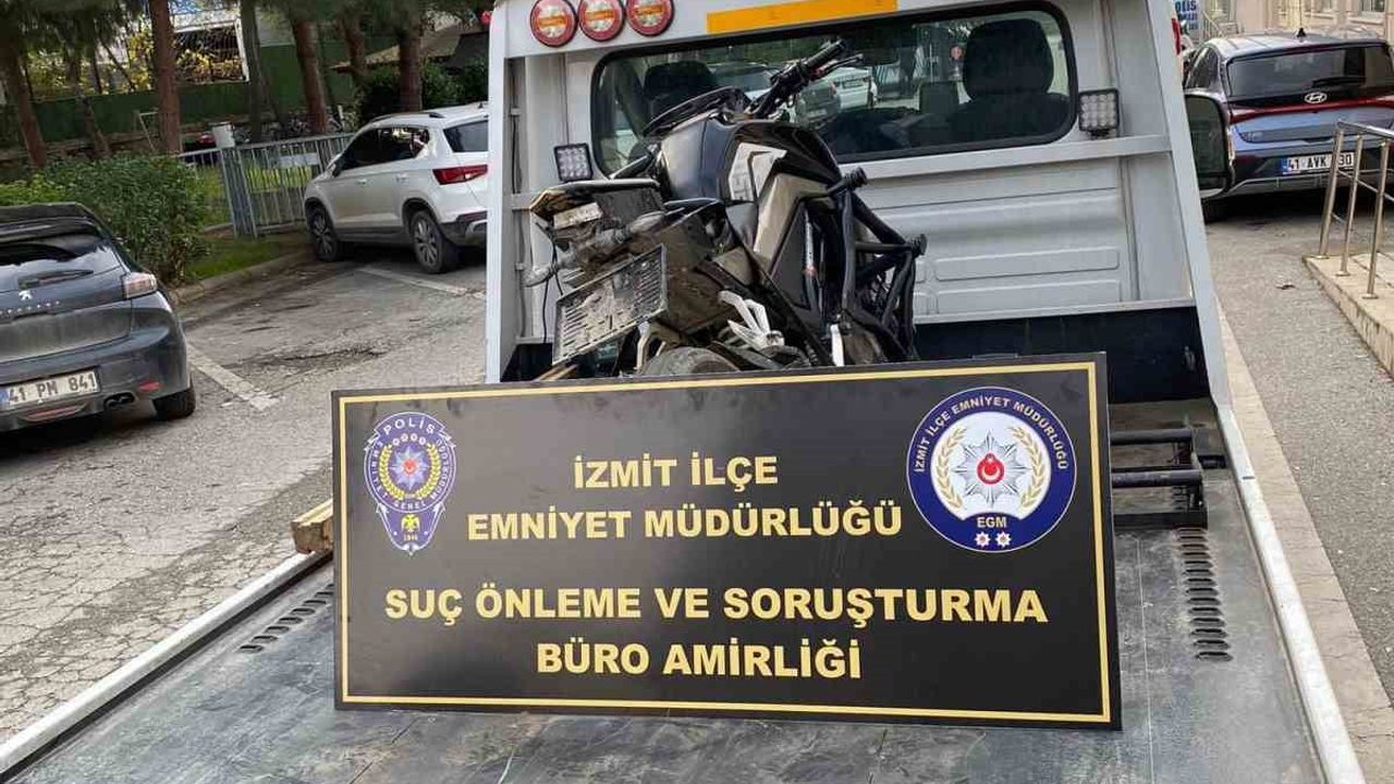 İzmit'te tek teker yapan motosiklet sürücüsüne 39 bin 716 TL ceza