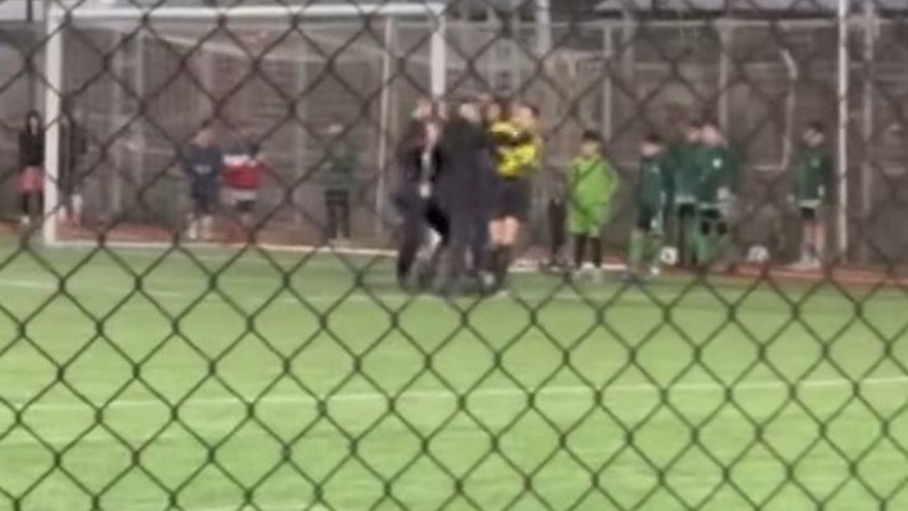 İzmit'te U-12 maçında kadın hakeme saldıran antrenör tutuklandı