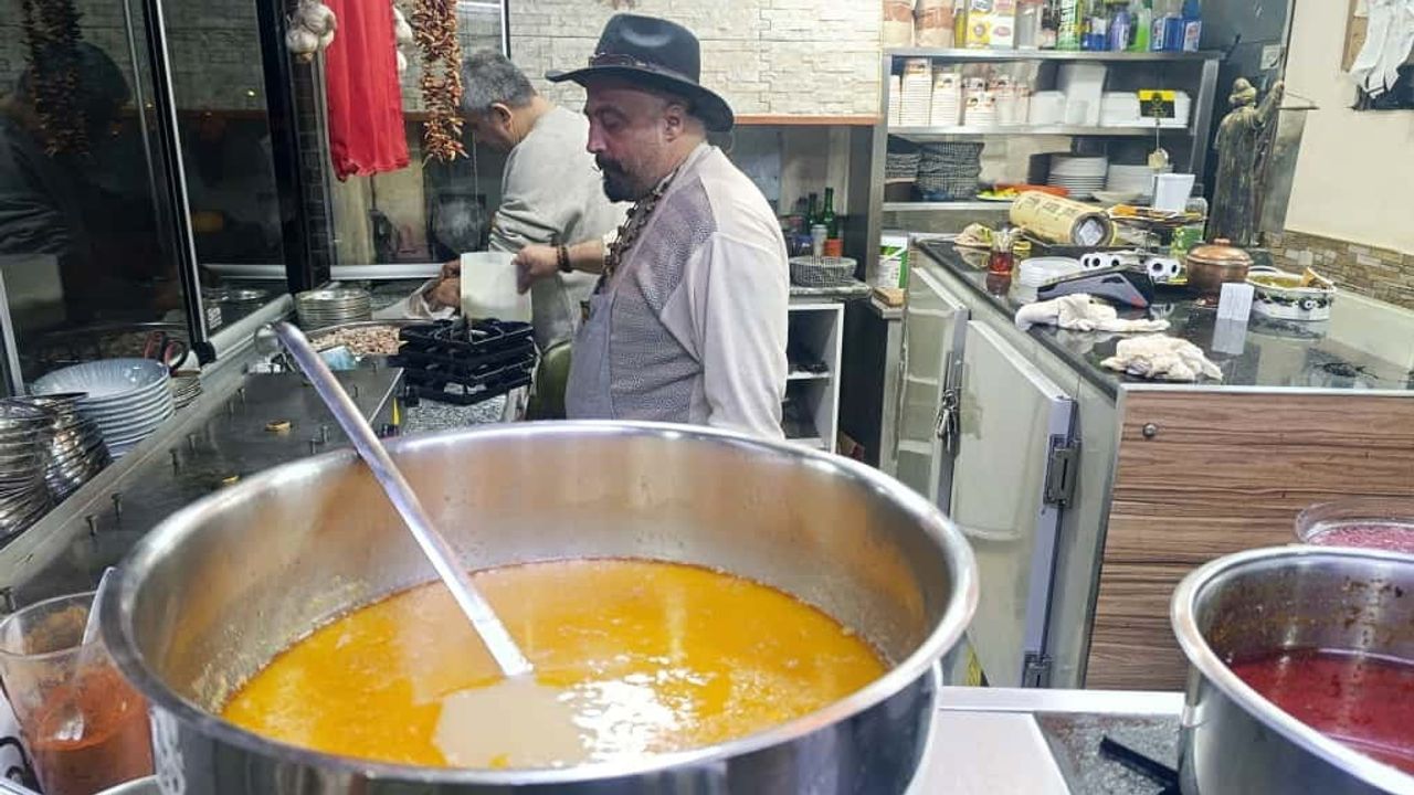 Kahramanmaraş'ın tescilli lezzeti: Maraş kelle paça kışta rağbette