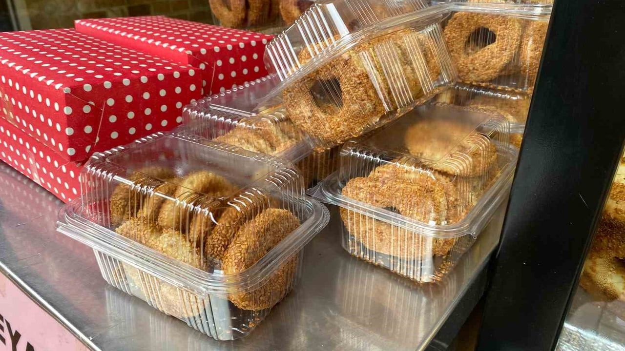 Kandil simitleri Regaip Kandiliyle tezgahlarda