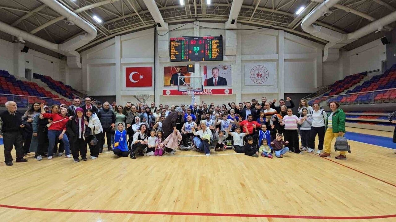 Karabük Demir Kartal, Şanlıurfa'yı 69-61 ile geçti