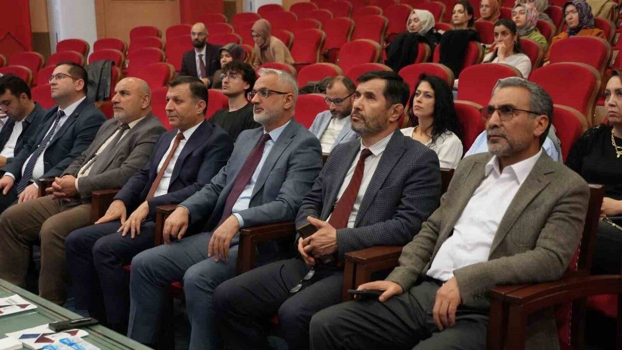 Karabük’te koruyucu aile tanıtımı: 35 çocuk aile yanında