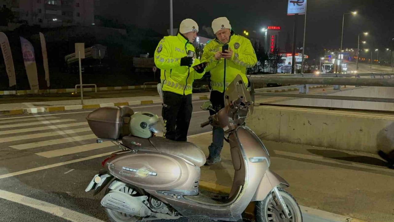 Karabük'te motosiklet devrildi: sürücü ağır yaralandı