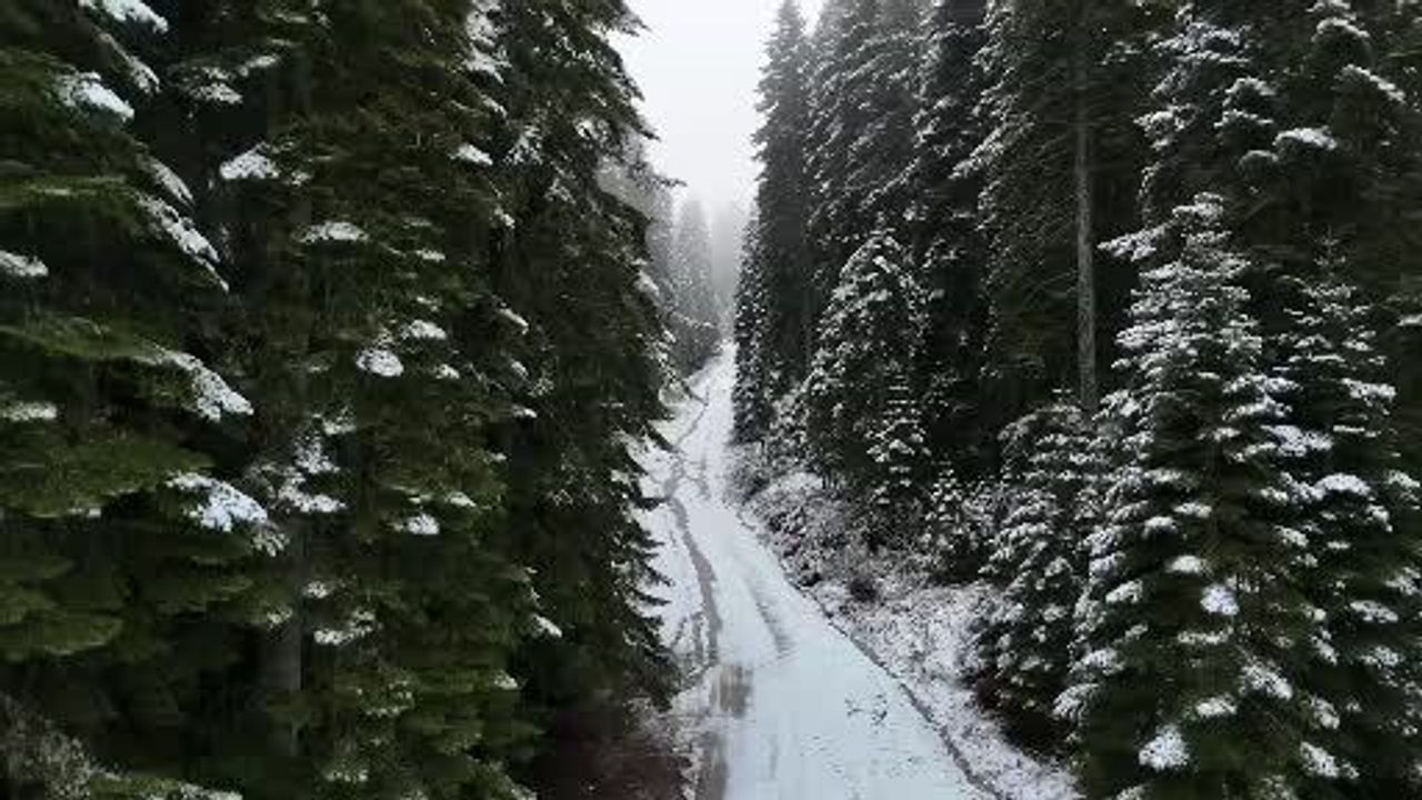 Karabük’te yüksek rakımlarda kar manzarası