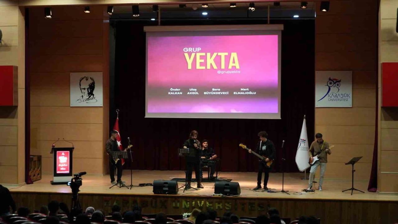Karabük Üniversitesi'nde Grup Yekta konseri