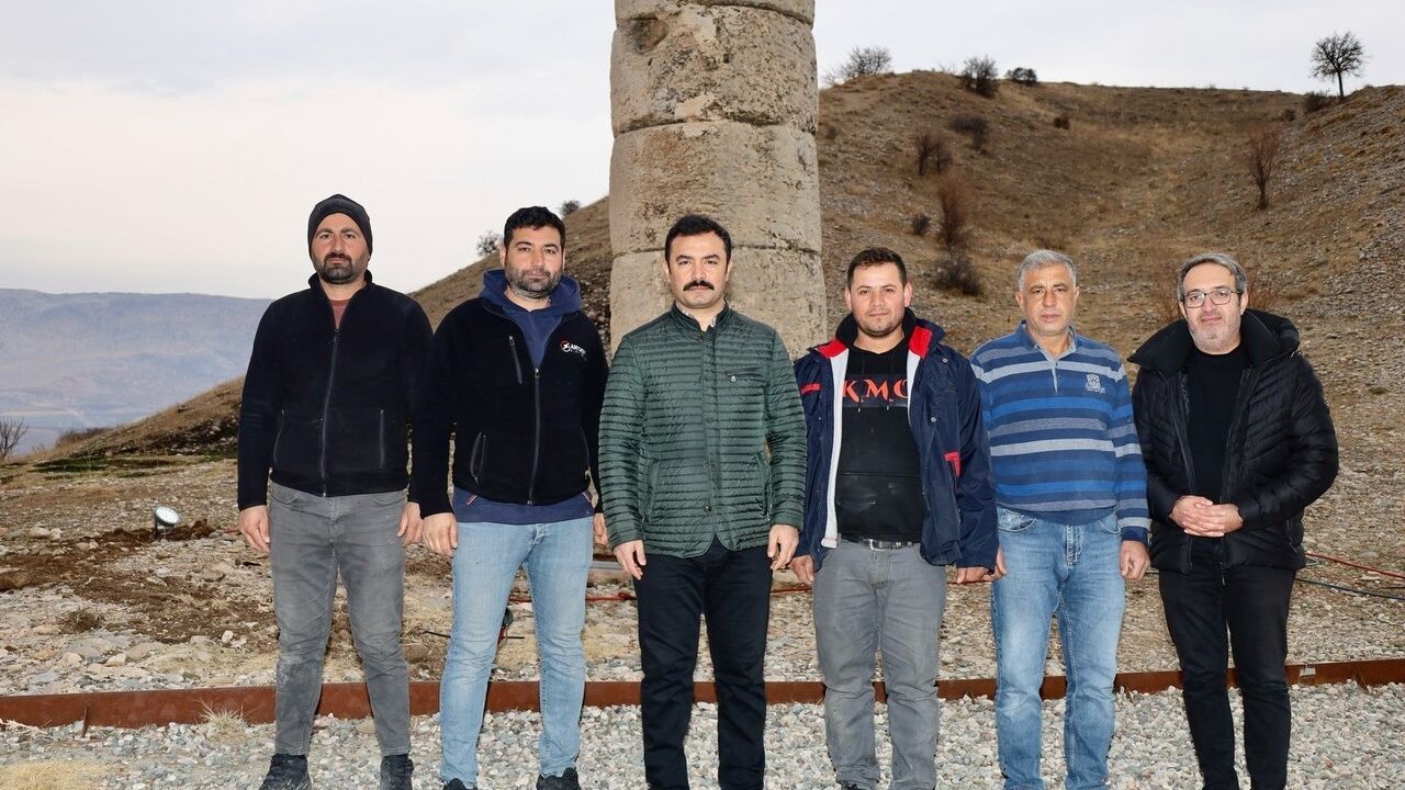 Karakuş Tümülüsü'nde aydınlatma çalışmaları yerinde incelendi