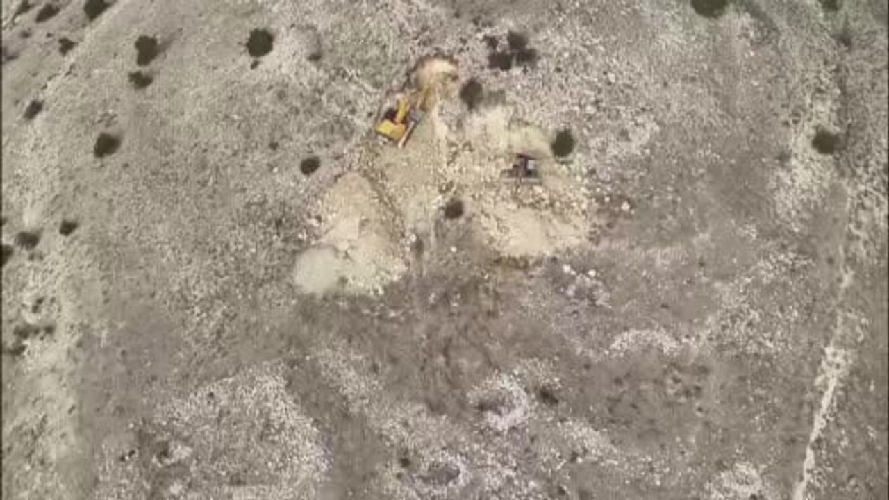 Karaman'da kepçeyle kaçak kazı: 14 gözaltı