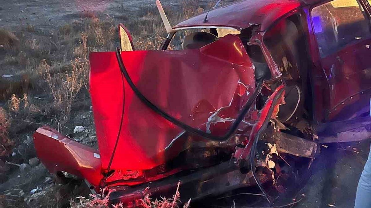 Karapınar'da tır ile otomobil çarpıştı: 1 kişi yaralandı