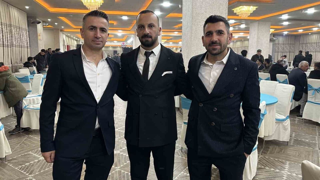 Kargoda başlayan aşk Yüksekovalı çiftin düğününde taçlandı