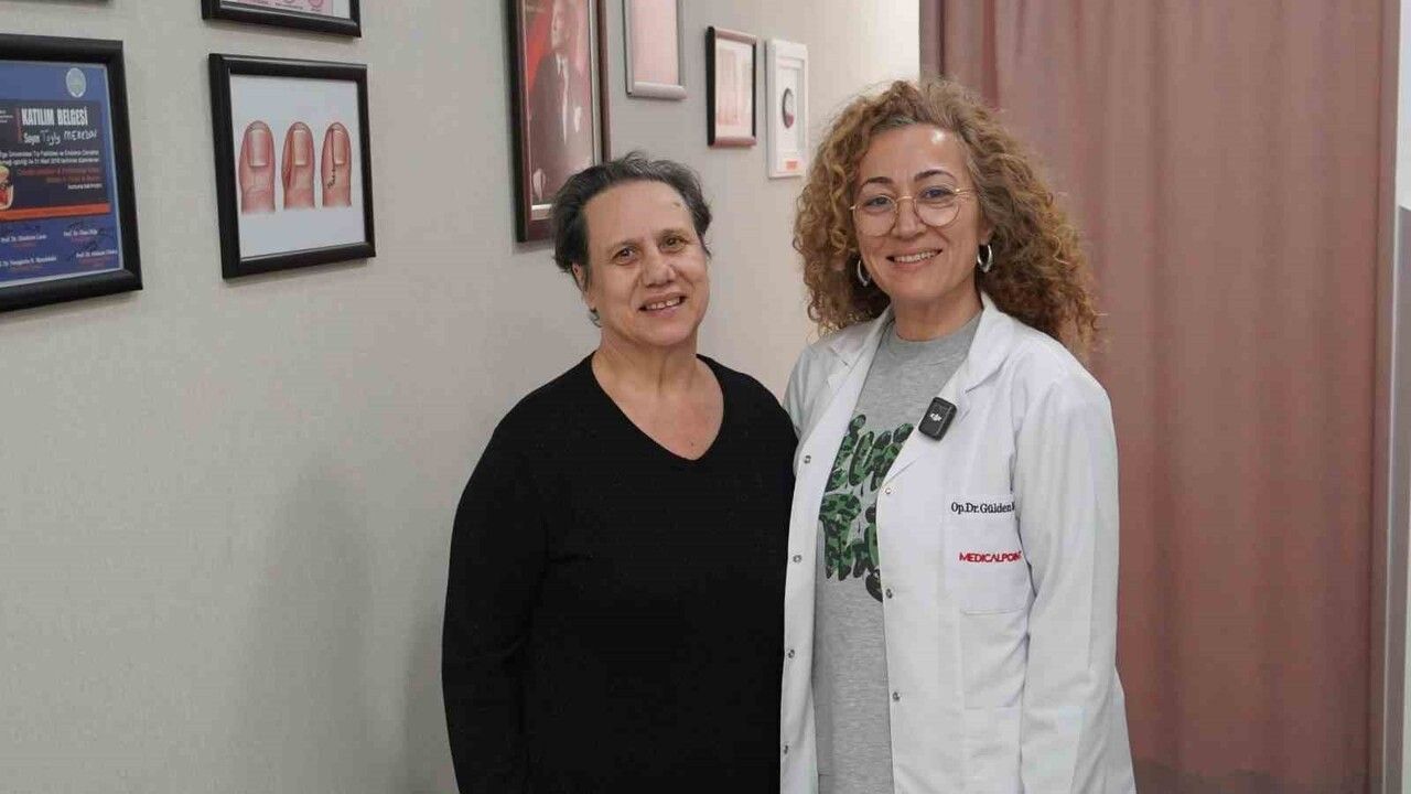 Karın ağrısıyla başvuran hasta iki aşamalı cerrahiyle sağlığına kavuştu