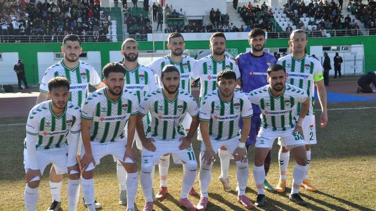 Kars 36 Spor - Bitlis 1916 Spor maçının hakemleri açıklandı