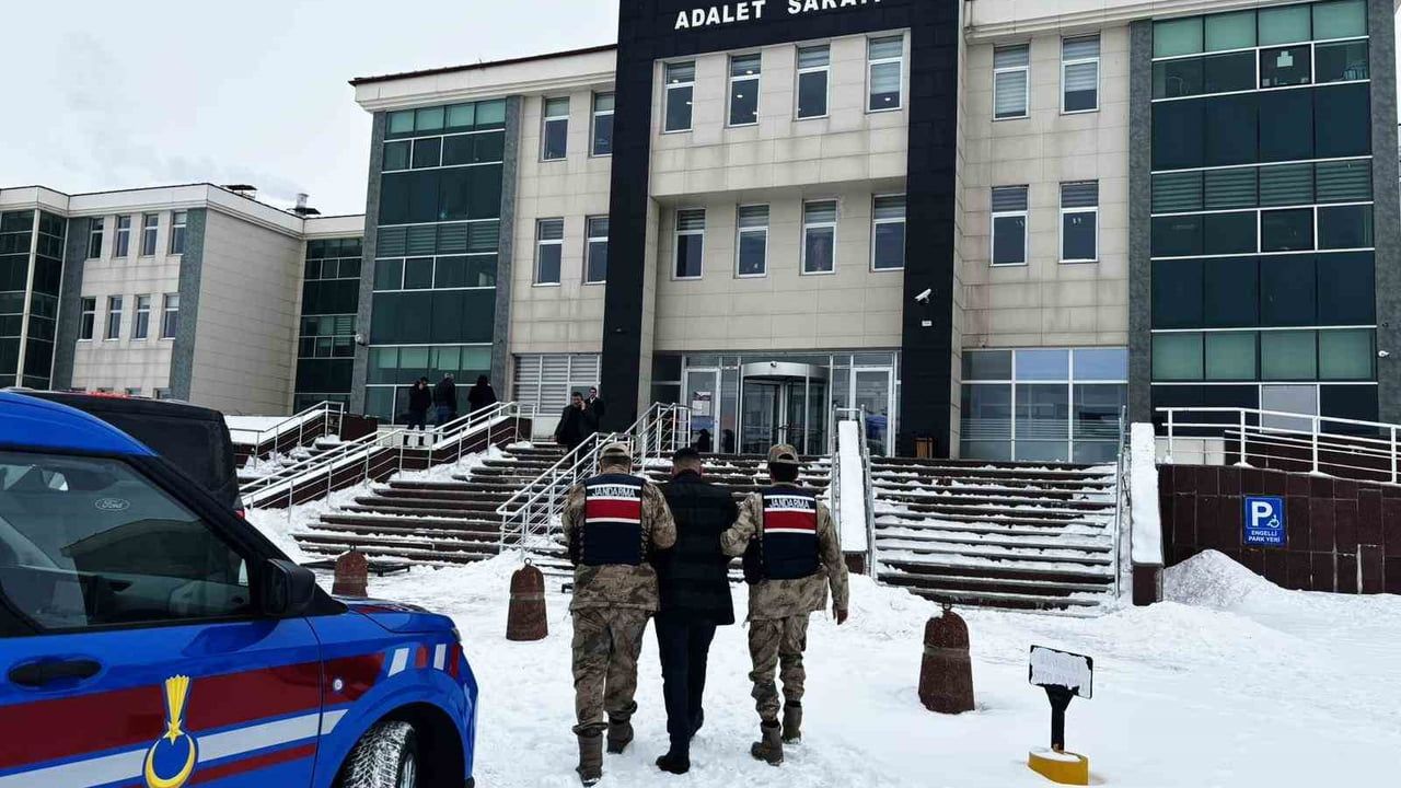 Kars'ta 'Kasten Öldürme' Suçundan 15 Yıl Hapisle Aranan Şüpheli Yakalandı