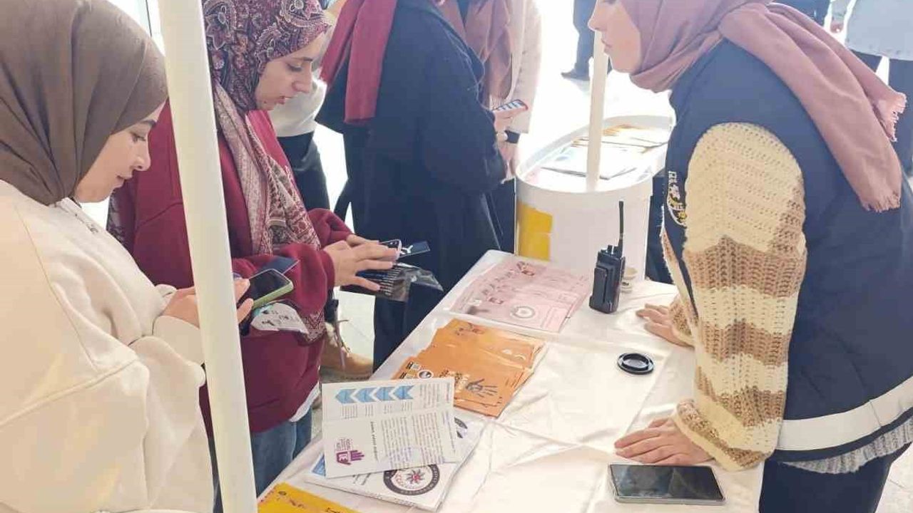 Kars’ta öğrencilere KADES eğitimi verildi