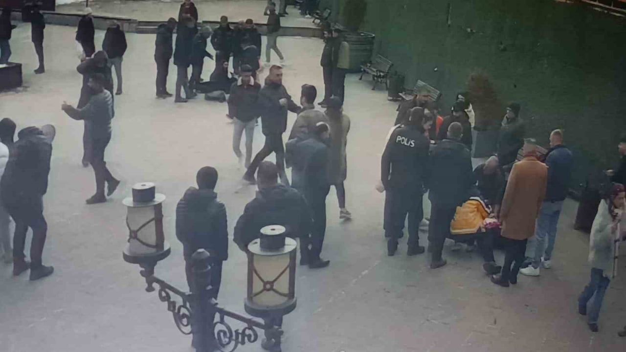 Kars'ta Valilik Parkı'nda meydan muharebesine dönüşen kavga: 7 yaralı