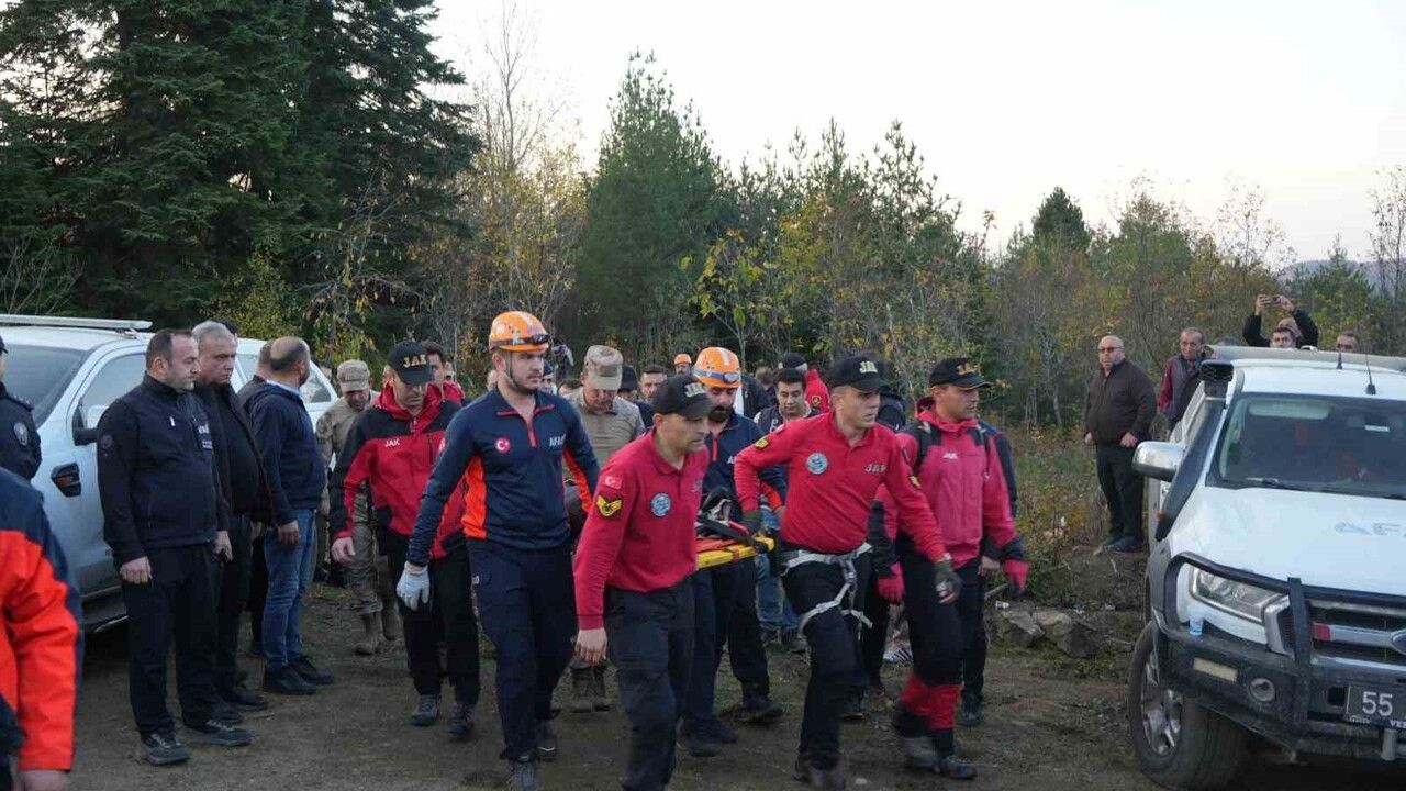 Kastamonu’da anne ve oğlunun otopsi raporu açıklandı: Anne hipotermi, oğul kayalıklardan düşme sonucu hayatını kaybetti