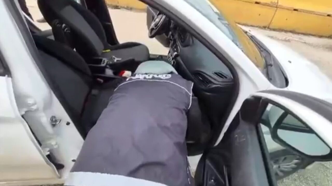 Kastamonu'da araca saklanan uyuşturucular bulundu: 3 tutuklama