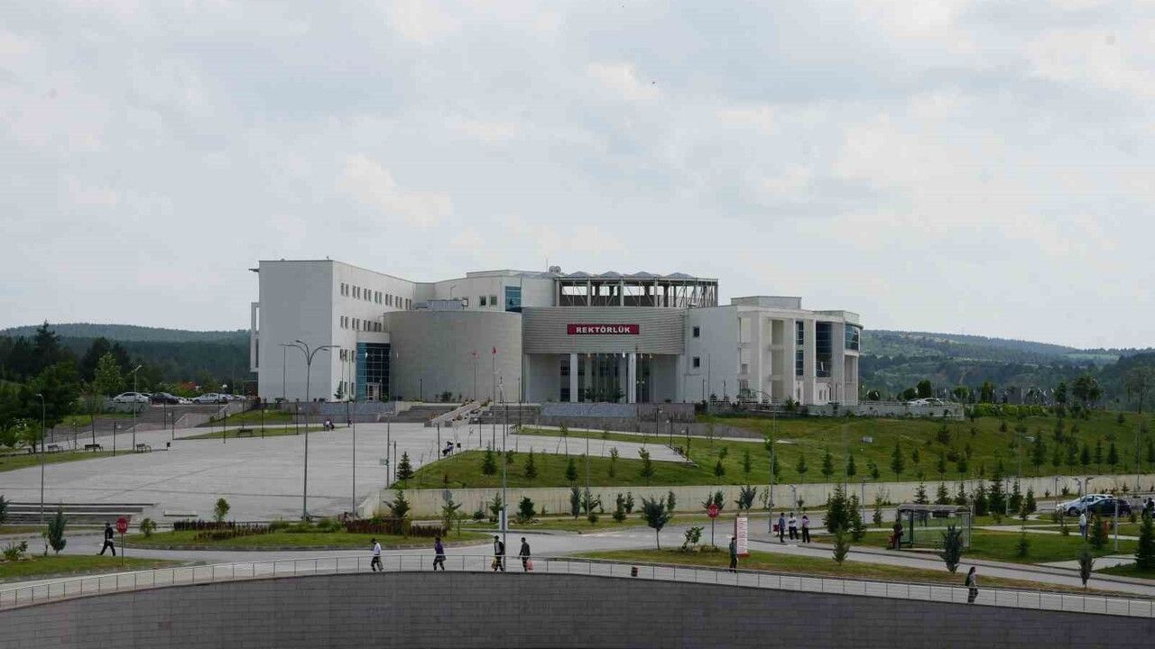 Kastamonu Üniversitesi UI GreenMetric 2025'te dünya 217., Türkiye 25.