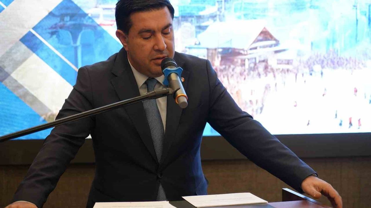 KATSO Sarıkamış'ta üyeleriyle ortak akıl toplantısı düzenledi