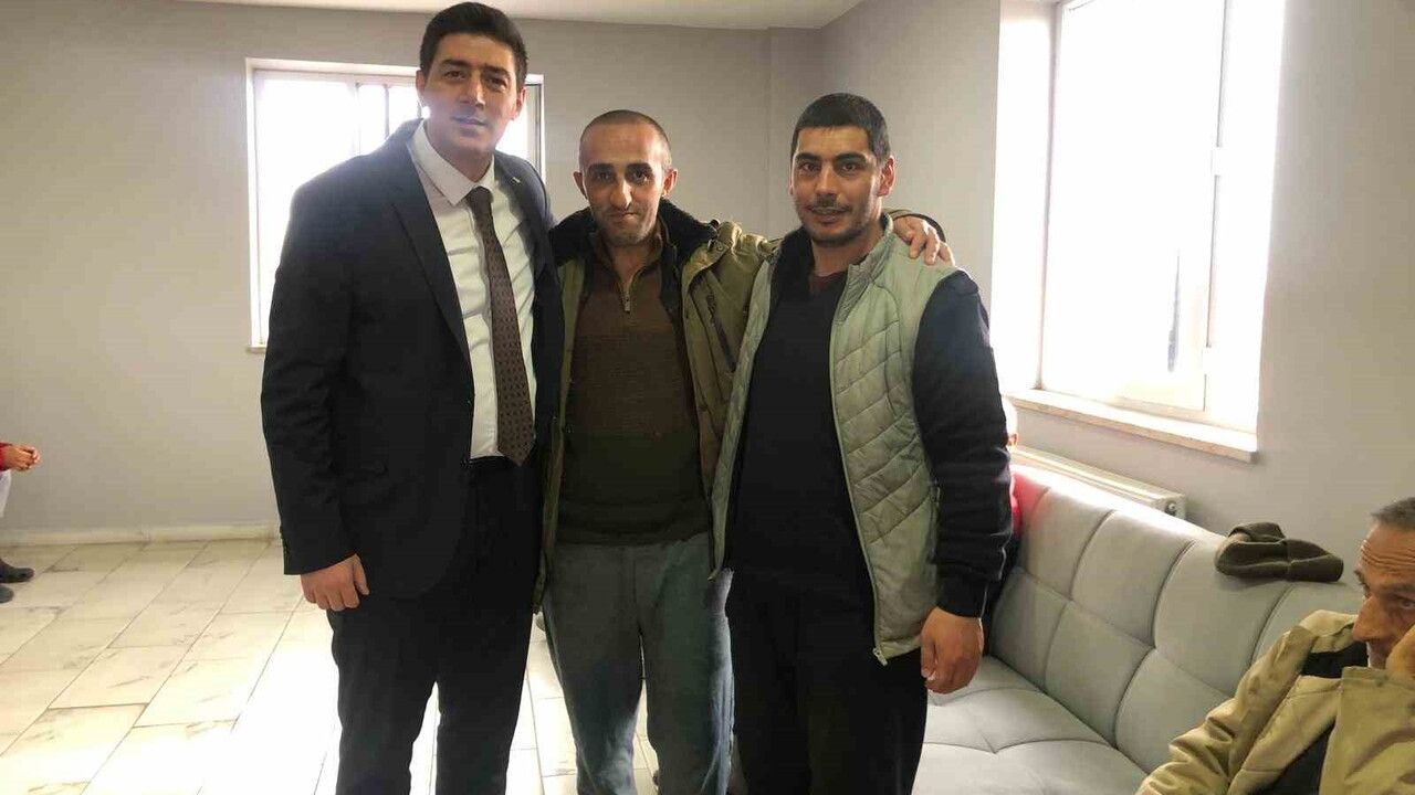 Kaymakam Fatih Erdoğan Özel Akasya Bakım Merkezi'ni Ziyaret Etti